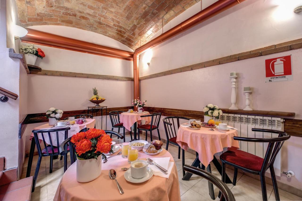 Hotel Espana - Gruppo Blam Hotels Рим Экстерьер фото